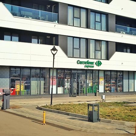 Super Apartments Near Airport With Shop & Free Parking Iasi Eksteriør billede